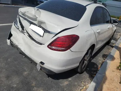 2016 Mercedes-Benz C 200 W1KZF8GB6NB038815 VIN:W1KZF8GB6NB038815