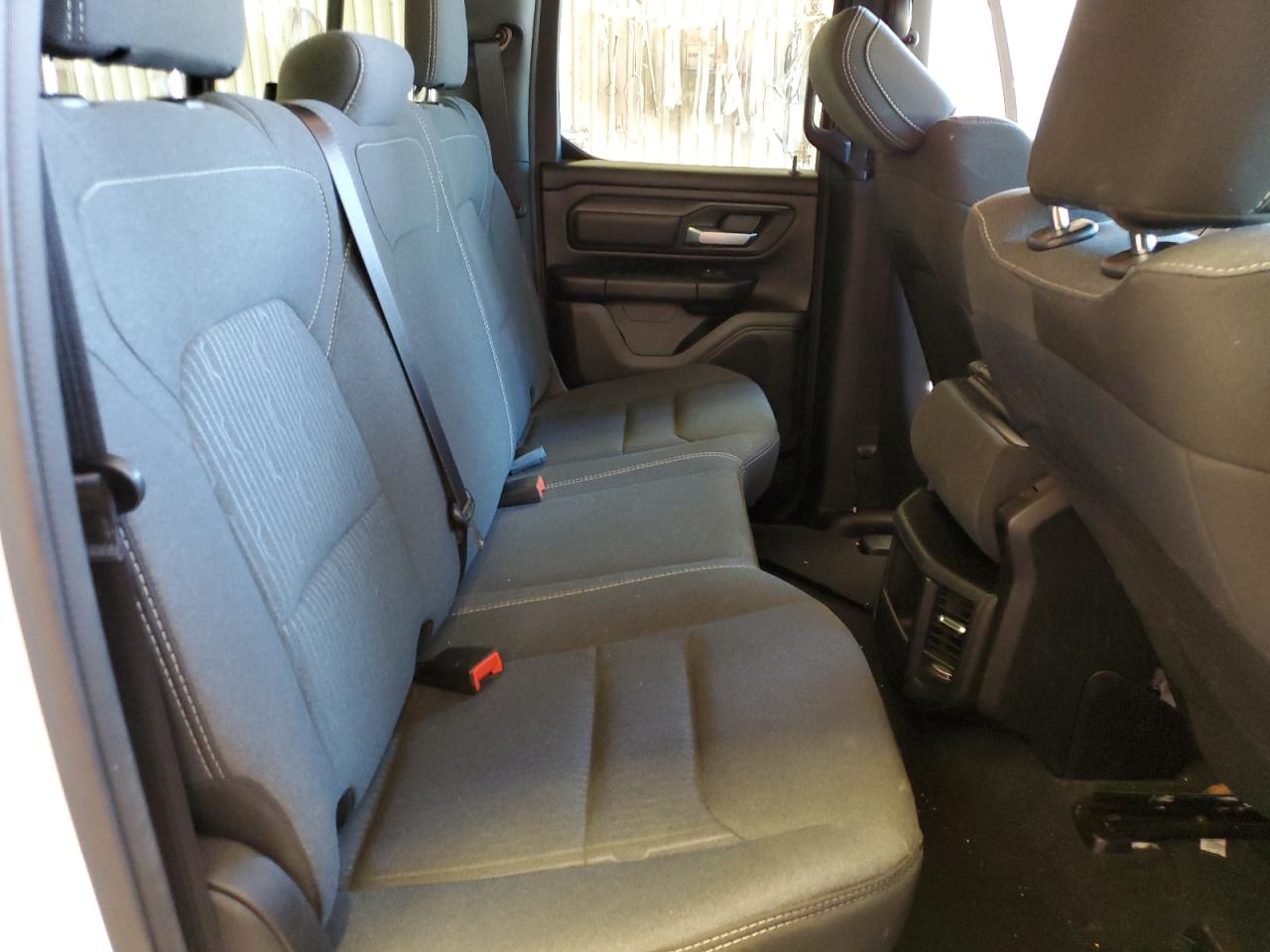 2024 RAM 1500 TRADESMAN VIN:1C6SRECG2RN152096