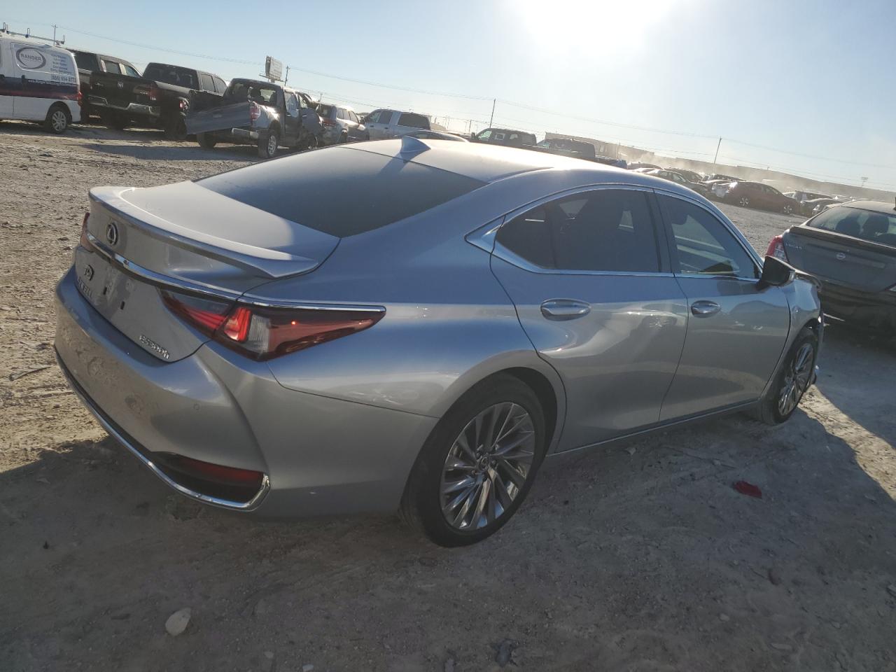 2024 LEXUS ES 300H BASE VIN:58AEA1C1XRU052744