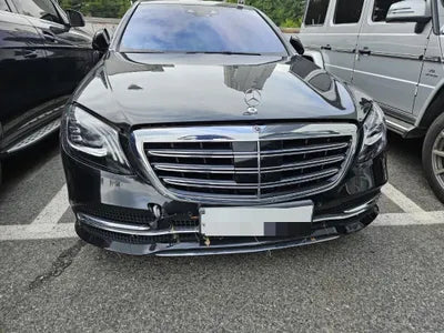 2018 Mercedes-Benz S 560 VIN: