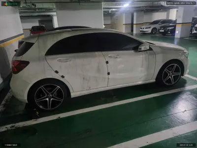 2016 Mercedes-Benz A 200 WDDBF4DB5HJ555855 VIN:WDDBF4DB5HJ555855