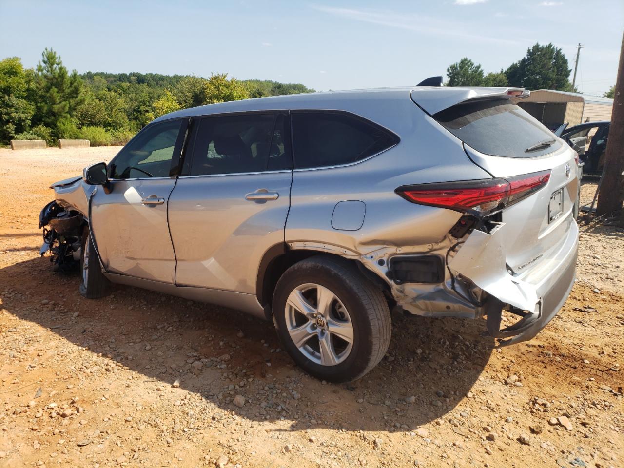 2022 TOYOTA HIGHLANDER HYBRID LE VIN:5TDZARAH0NS512732