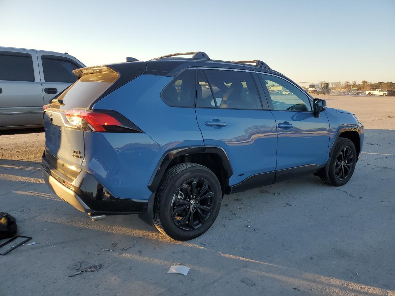 2024 TOYOTA RAV4 XSE VIN:2T3E6RFVXRW051395