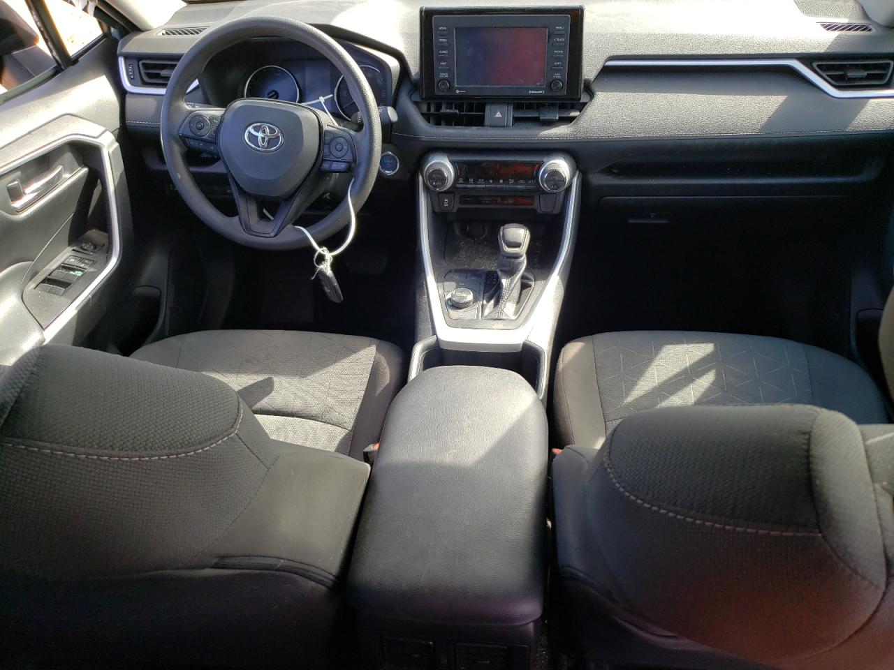 2022 TOYOTA RAV4 XLE VIN:4T3RWRFV5NU065913