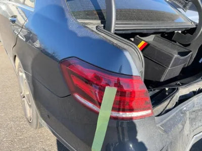 2016 Mercedes-Benz E 250 WDDHF9HB1GB233420 VIN:WDDHF9HB1GB233420