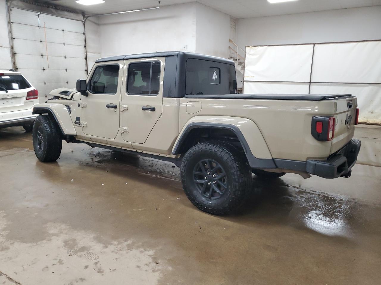 2022 JEEP GLADIATOR SPORT VIN:1C6JJTAG2NL165320