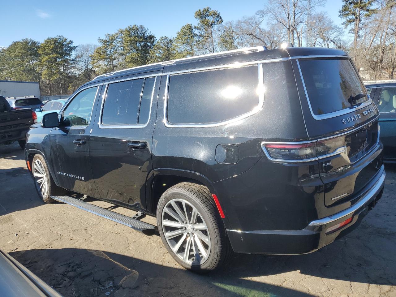 2022 JEEP GRAND WAGONEER SERIES II VIN:1C4SJVFJ3NS132278
