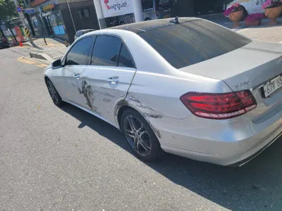 2016 Mercedes-Benz E 250 KMWDDHF9HB7GB2893 VIN:KMWDDHF9HB7GB2893