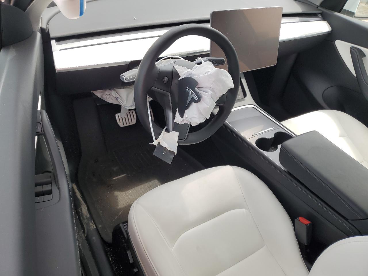 2022 TESLA MODEL Y  VIN:7SAYGDEF8NF373883
