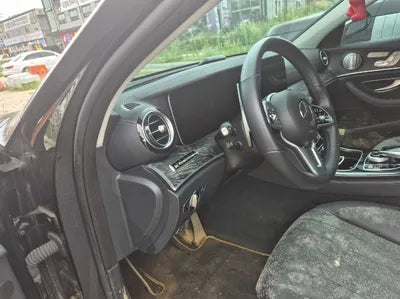 2020 Mercedes-Benz E 300 VIN: