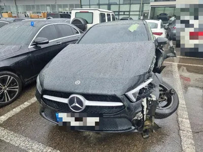 2021 Mercedes-Benz A 220 VIN: