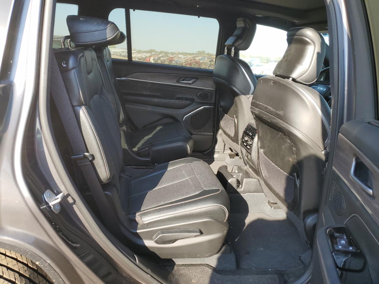 2023 JEEP GRAND CHEROKEE L OVERLAND VIN:1C4RJKDGXP8105423