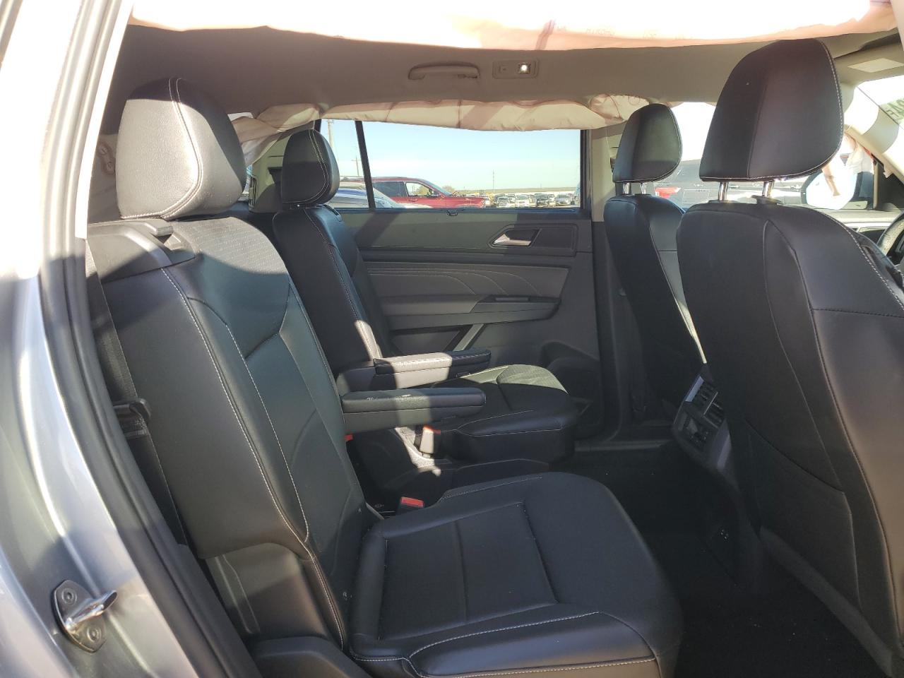 2022 VOLKSWAGEN ATLAS SE VIN:1V2KR2CA7NC516326
