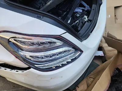 2017 Mercedes-Benz C 200 VIN: