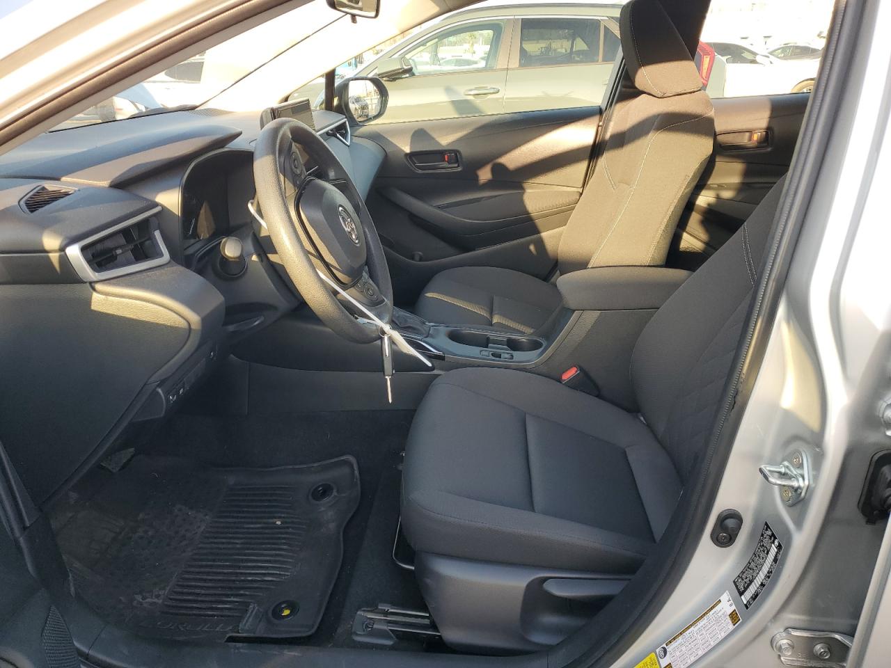 2024 TOYOTA COROLLA LE VIN:JTDBCMFE0RJ028818