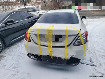 2015 Mercedes-Benz C 200 VIN: