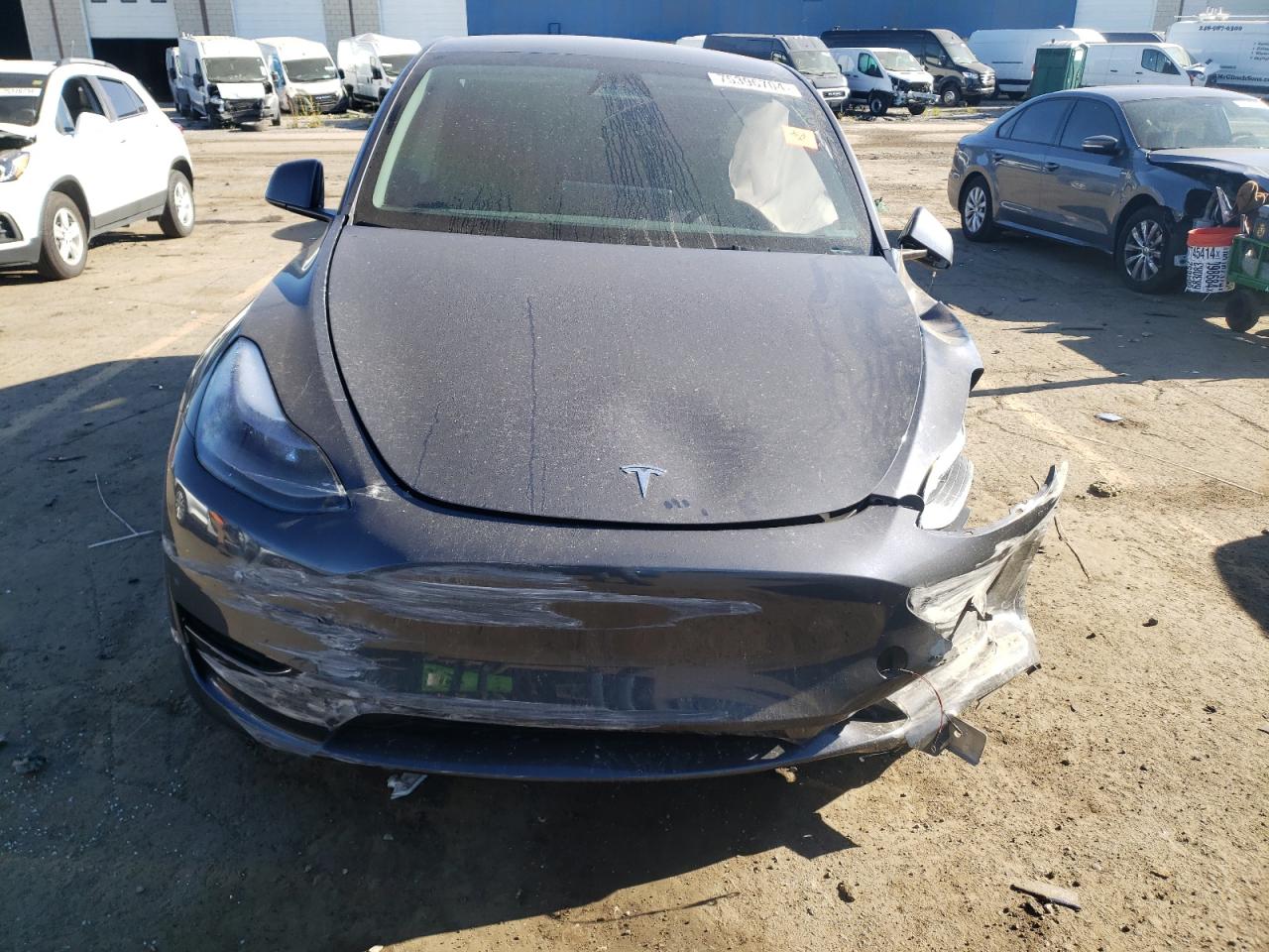 2023 TESLA MODEL Y  VIN:7SAYGDEE5PF811141