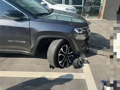 2022 Jeep Compass VIN: