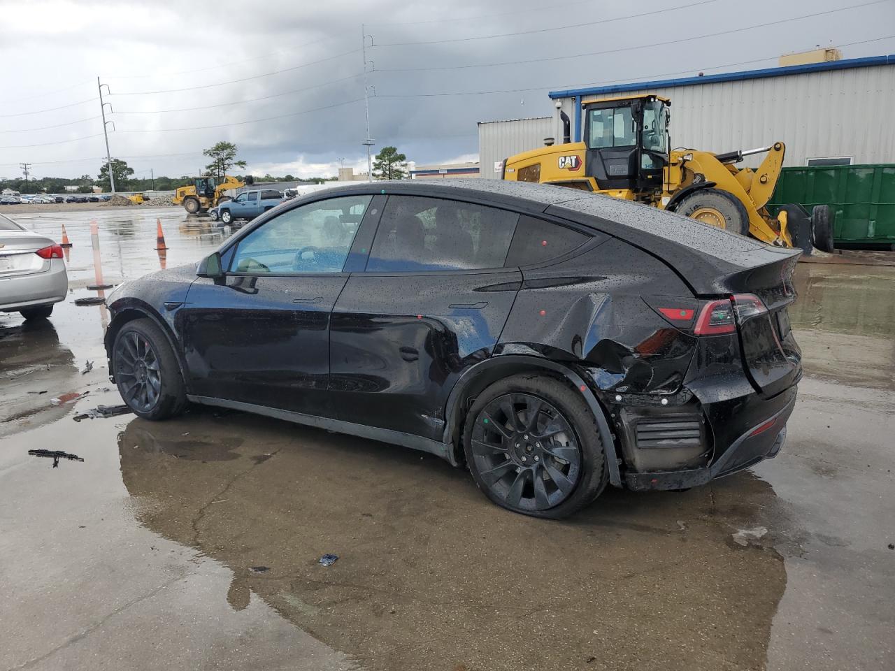 2022 TESLA MODEL Y  VIN:7SAYGDEE5NF337933