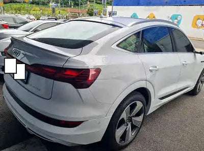 2021 Audi e-tron WAUZZZGE2MB043832 VIN:WAUZZZGE2MB043832