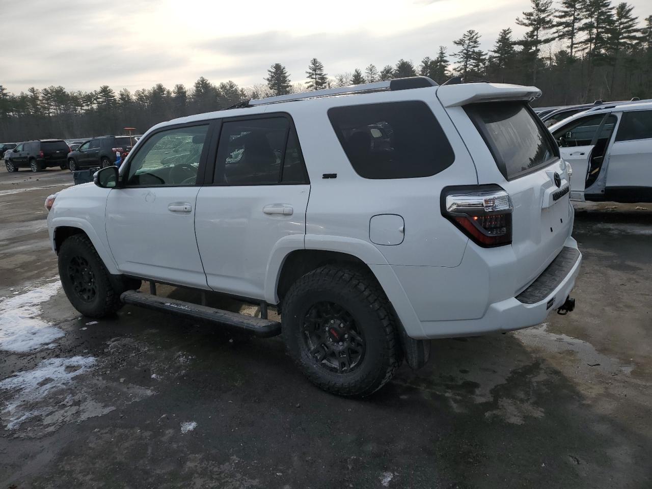 2024 TOYOTA 4RUNNER SR5/SR5 PREMIUM VIN:JTENU5JR3R6286288
