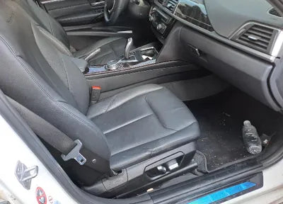 2017 BMW 320 WBA8A9108HK823176 VIN:WBA8A9108HK823176