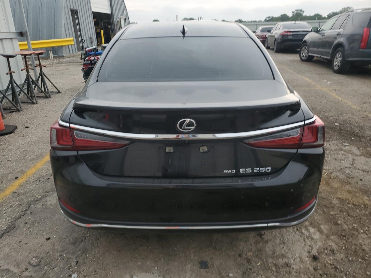 2022 LEXUS ES 250 BASE VIN:58AD11D13NU009044