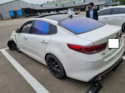 2016 Kia K5 KNAGU417GGA058018 VIN:KNAGU417GGA058018