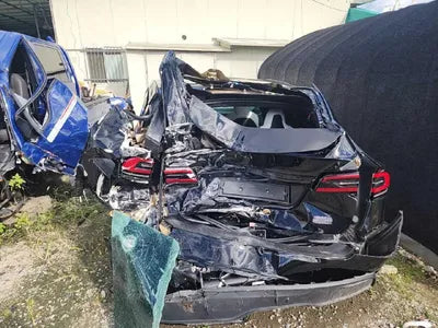 2023 Tesla Model X VIN: