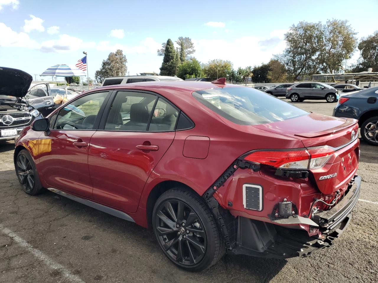 2024 TOYOTA COROLLA LE VIN:JTDBCMFE8RJ032860