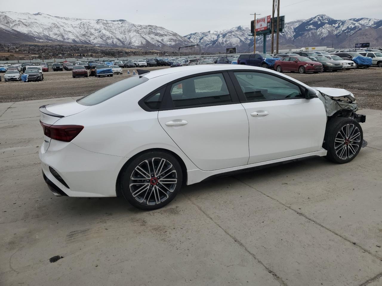 2024 KIA FORTE GT VIN:3KPF44AC5RE717903