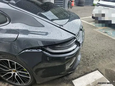 2023 Porsche Panamera VIN: