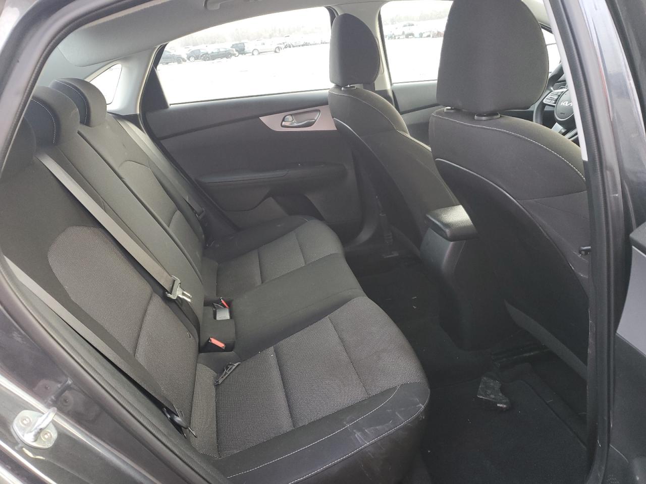 2022 KIA FORTE FE VIN:3KPF24AD3NE423876