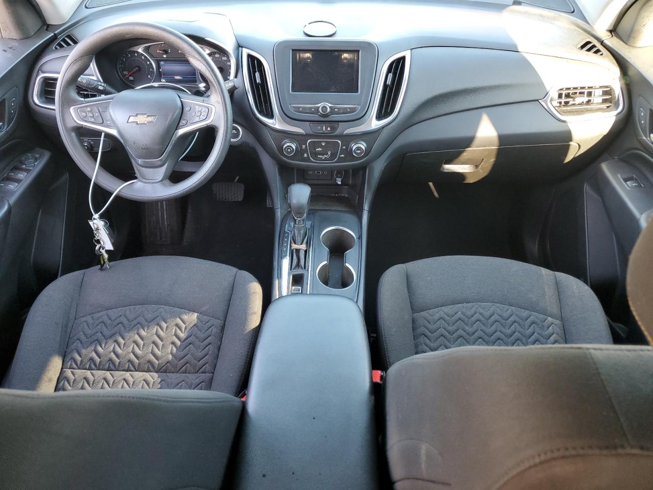 2022 CHEVROLET EQUINOX LT VIN:2GNAXKEV1N6135199