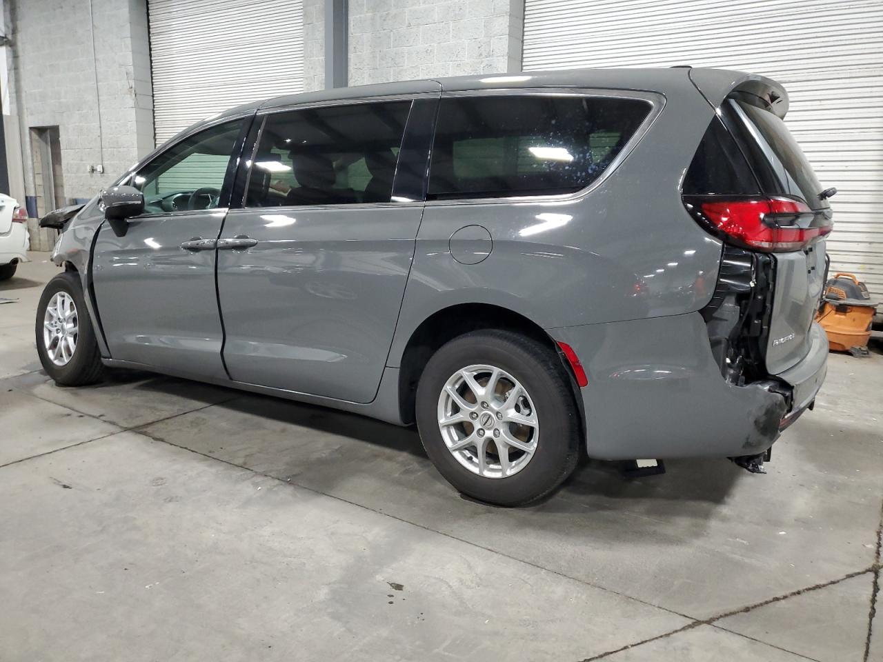 2023 CHRYSLER PACIFICA TOURING L VIN:2C4RC1BG3PR539226