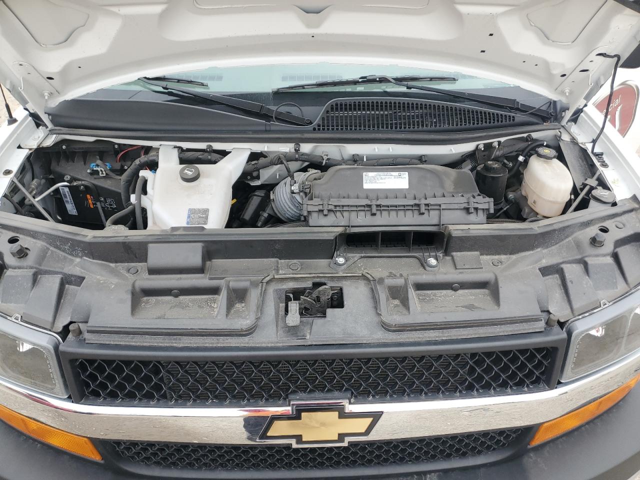 2024 CHEVROLET EXPRESS G2500  VIN:1GCWGAF76R1103432