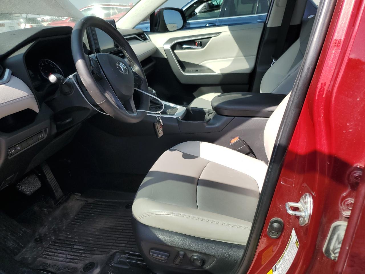 2022 TOYOTA RAV4 XLE PREMIUM VIN:2T3C1RFVXNW204468