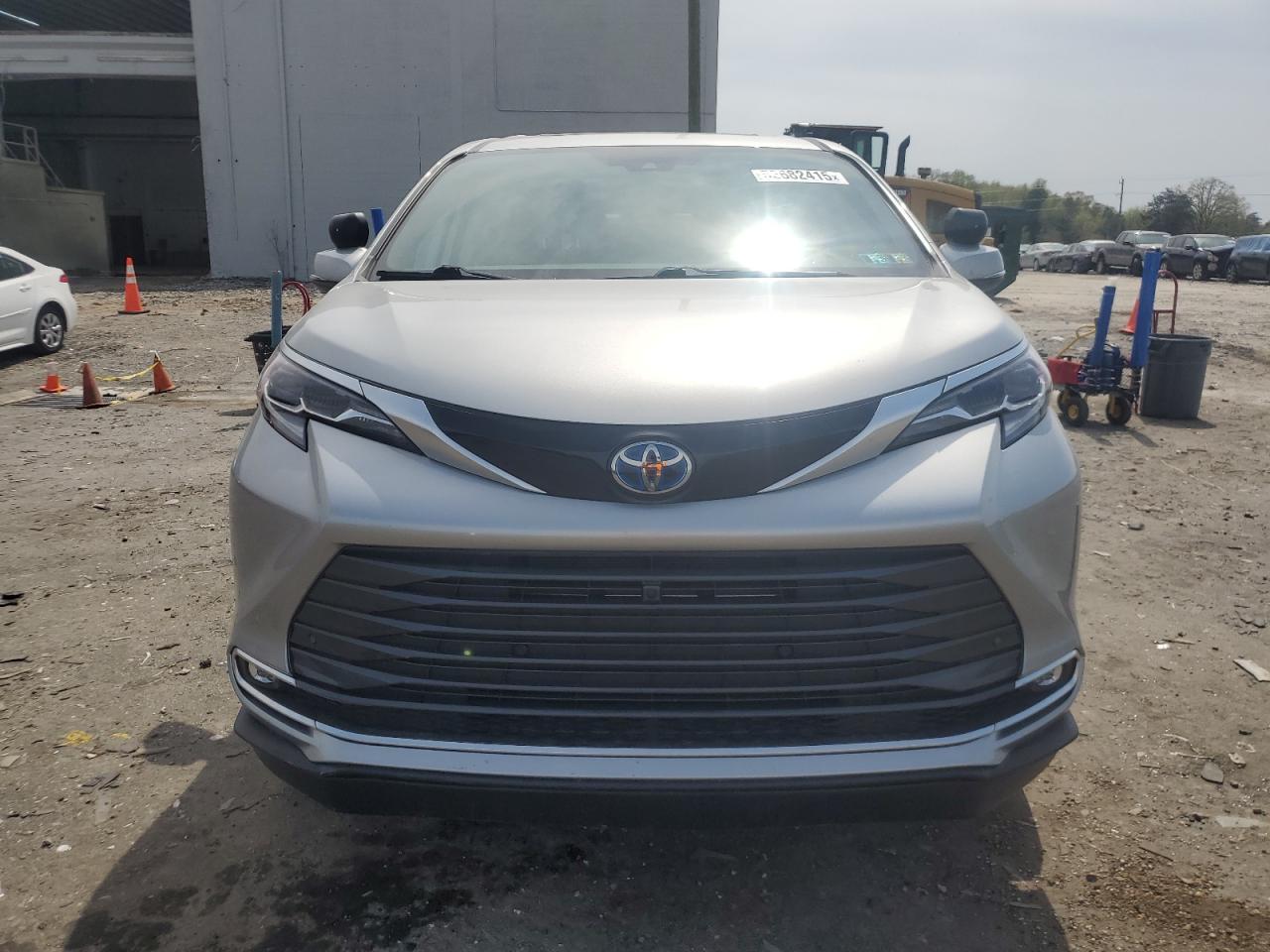 2024 TOYOTA SIENNA LIMITED VIN:5TDERKEC3RS196035