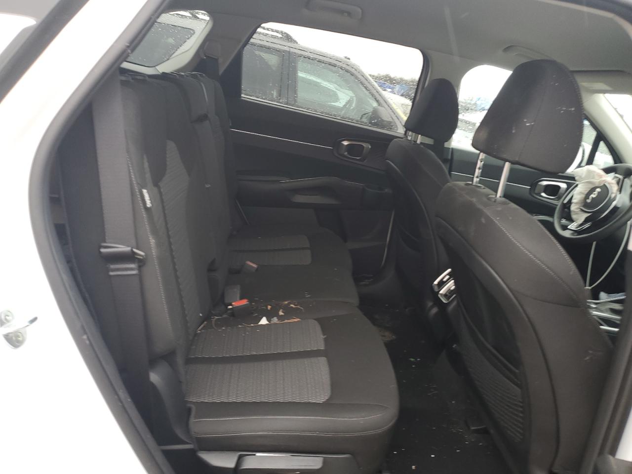 2024 KIA SORENTO LX VIN:5XYRG4JC4RG263330