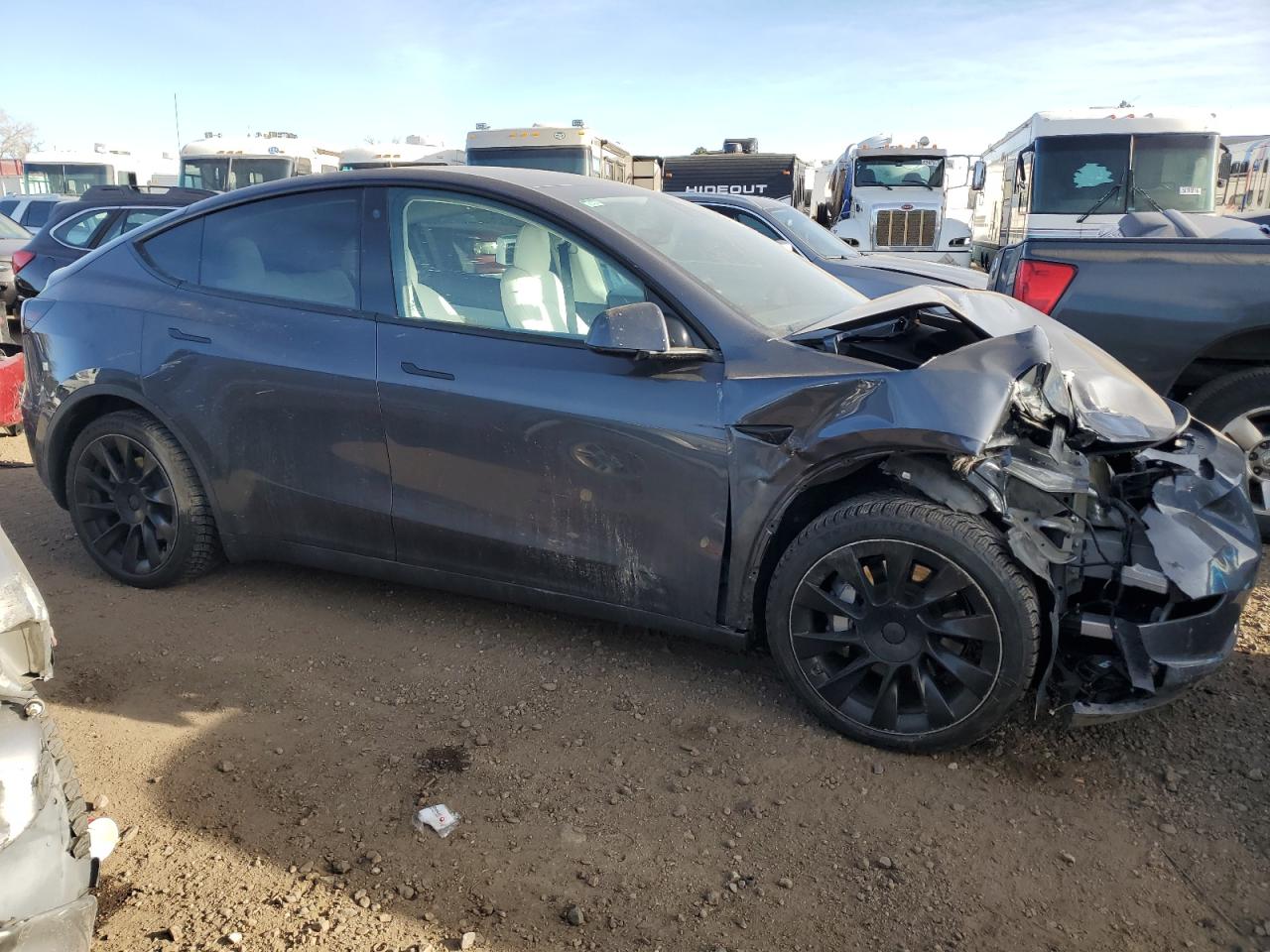 2022 TESLA MODEL Y  VIN:7SAYGAEE9NF339411