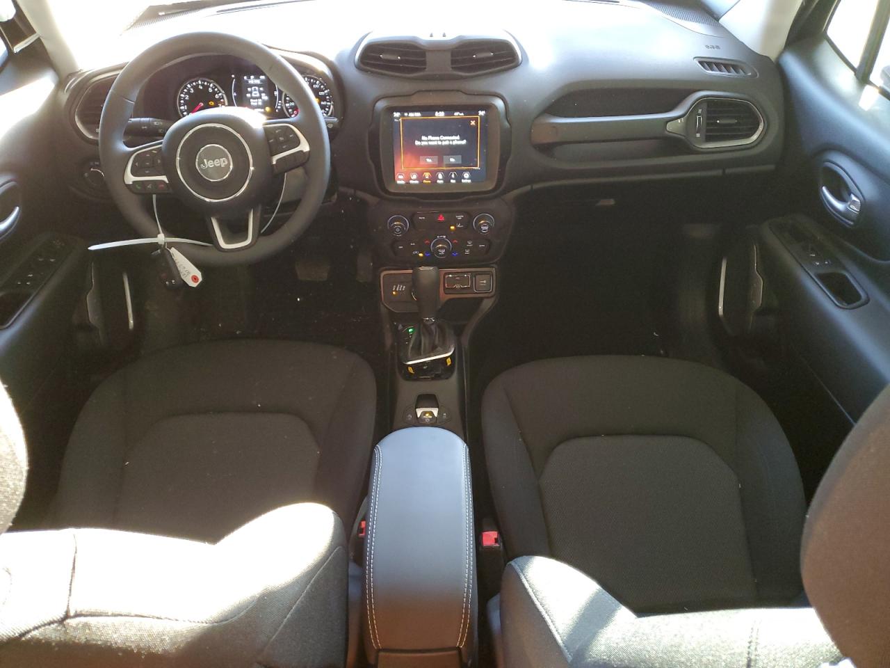 2023 JEEP RENEGADE LATITUDE VIN:ZACNJDB15PPP12389