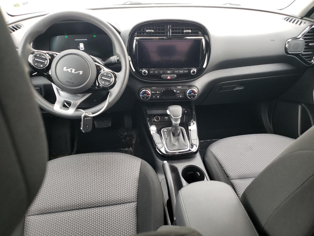 2024 KIA SOUL LX VIN:KNDJ23AU6R7230552
