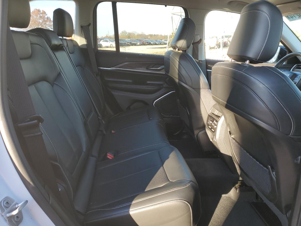 2022 JEEP GRAND CHEROKEE LIMITED VIN:1C4RJGBG5N8599378