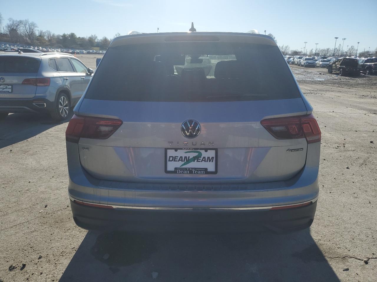 2024 VOLKSWAGEN TIGUAN SE VIN:3VVMB7AXXRM083755