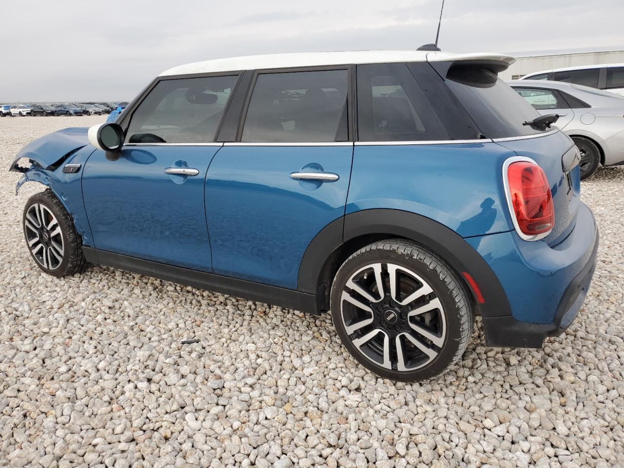 2024 MINI COOPER S VIN:WMW53DK07R2U77797