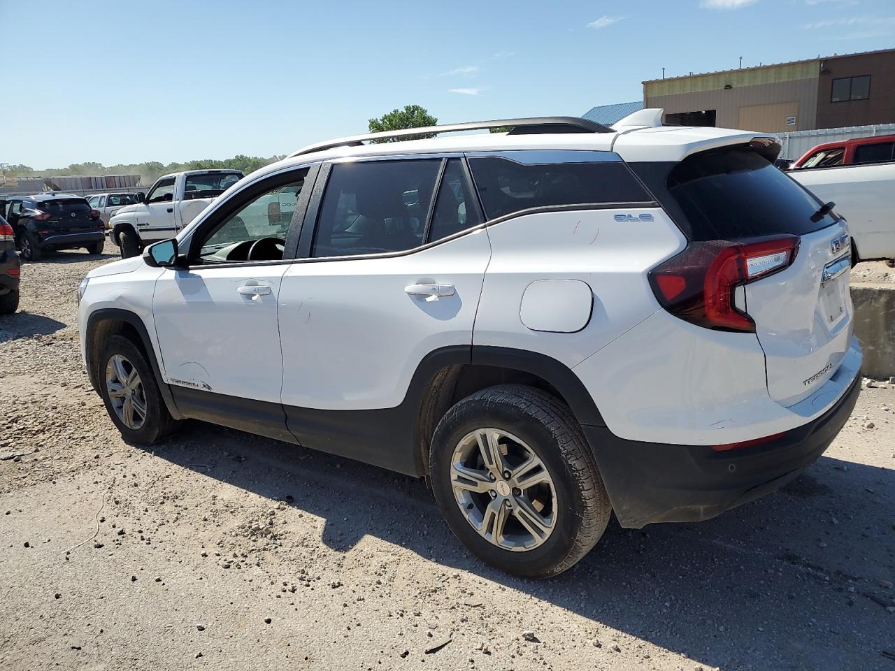 2022 GMC TERRAIN SLE VIN:3GKALTEV3NL138681