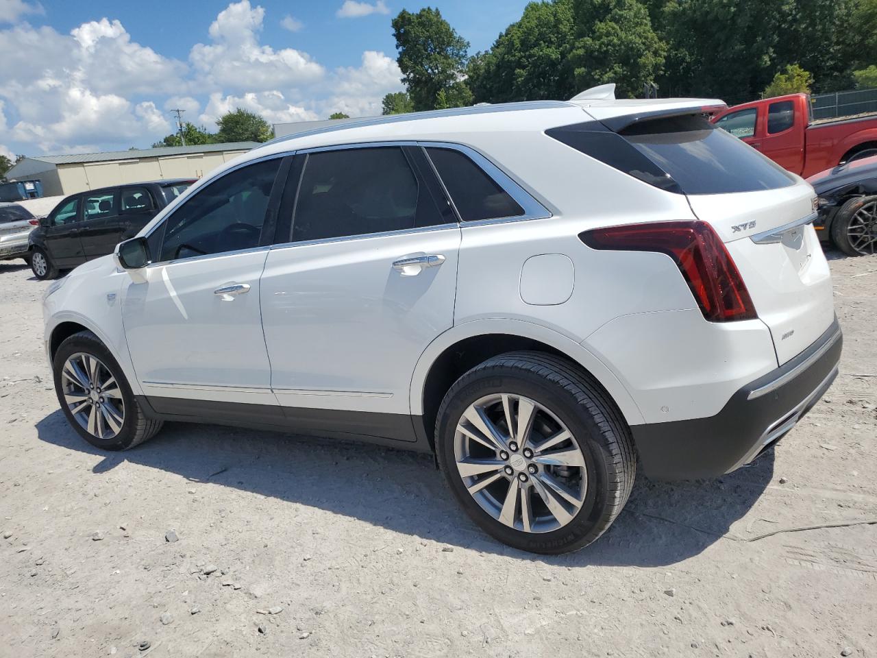 2023 CADILLAC XT5 PREMIUM LUXURY VIN:1GYKNDRS0PZ207221