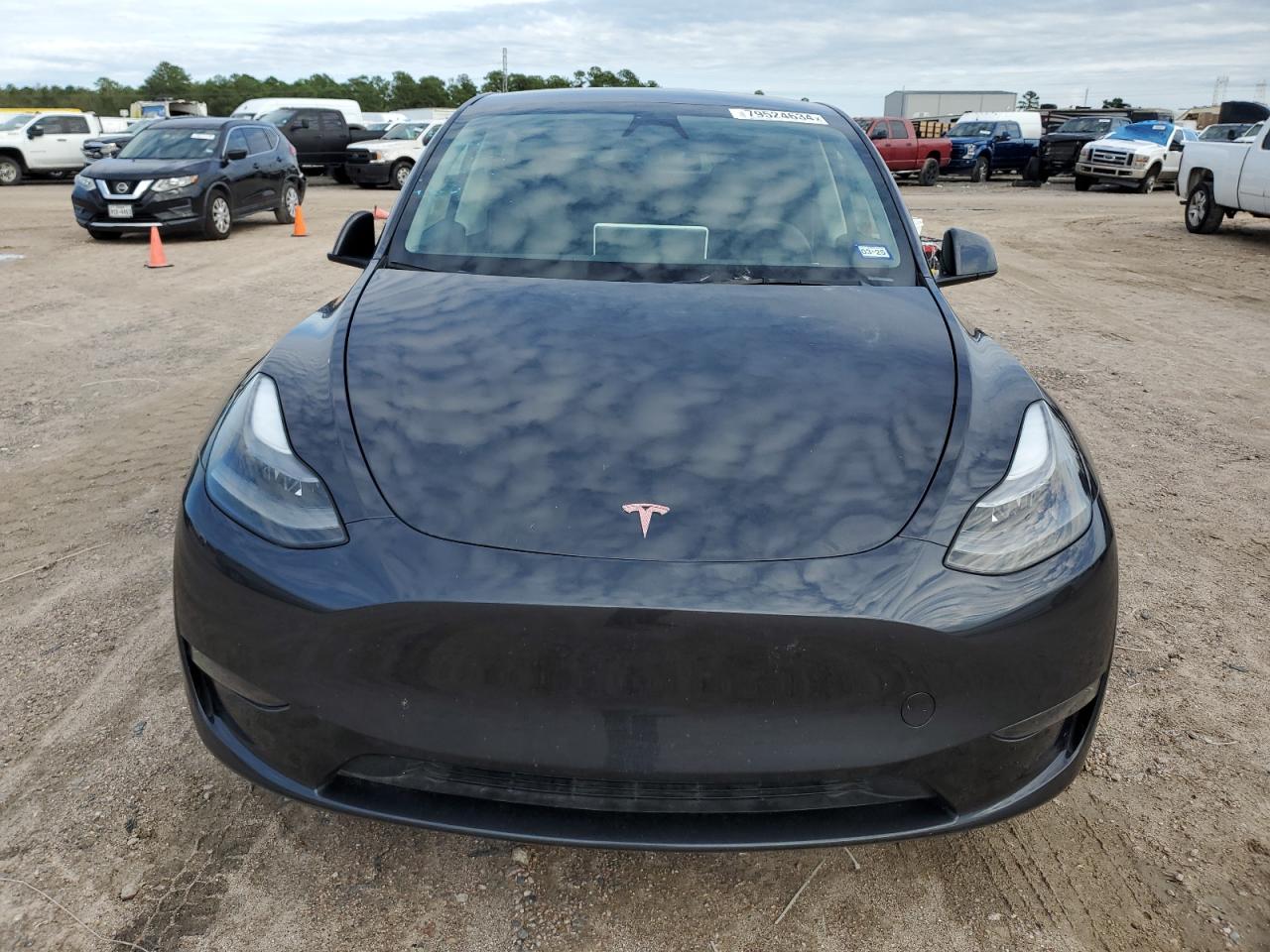 2024 TESLA MODEL Y  VIN:7SAYGDED7RF044760