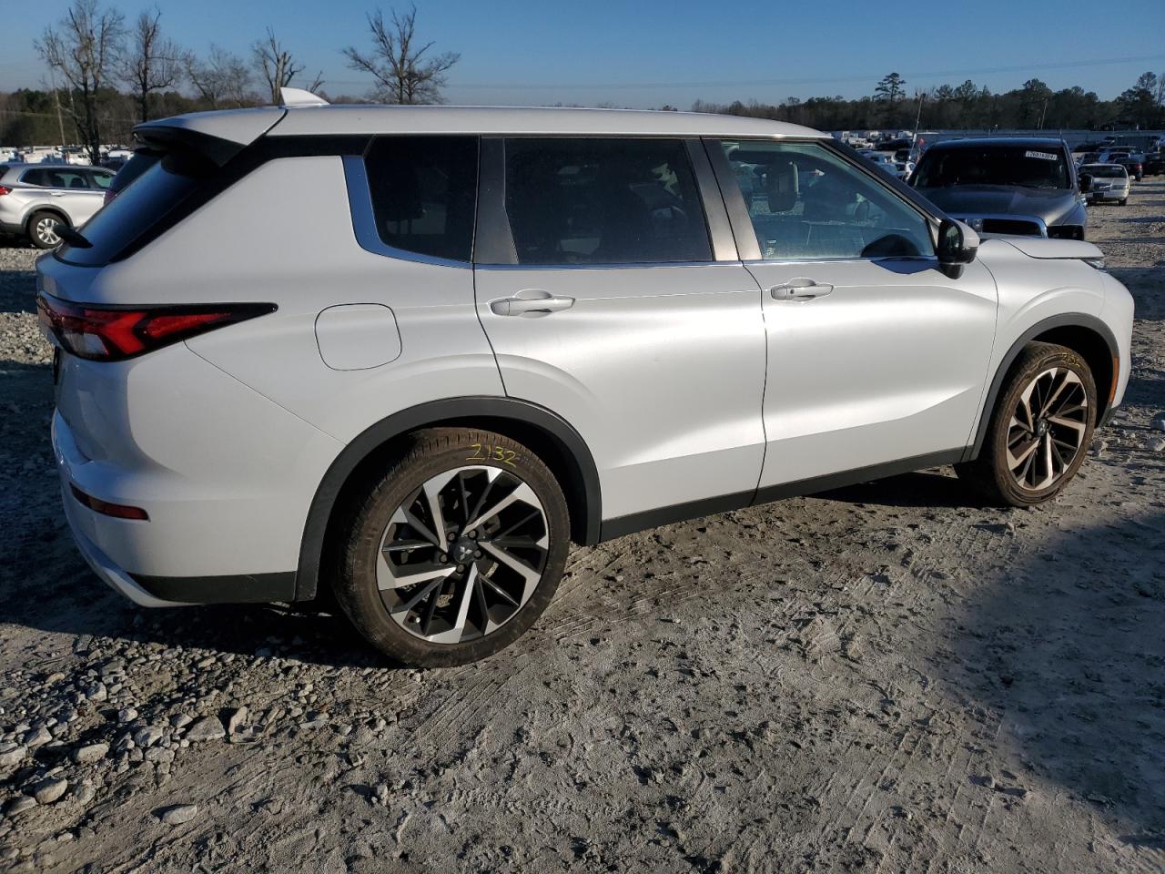 2022 MITSUBISHI OUTLANDER SE VIN:JA4J3UA89NZ022664