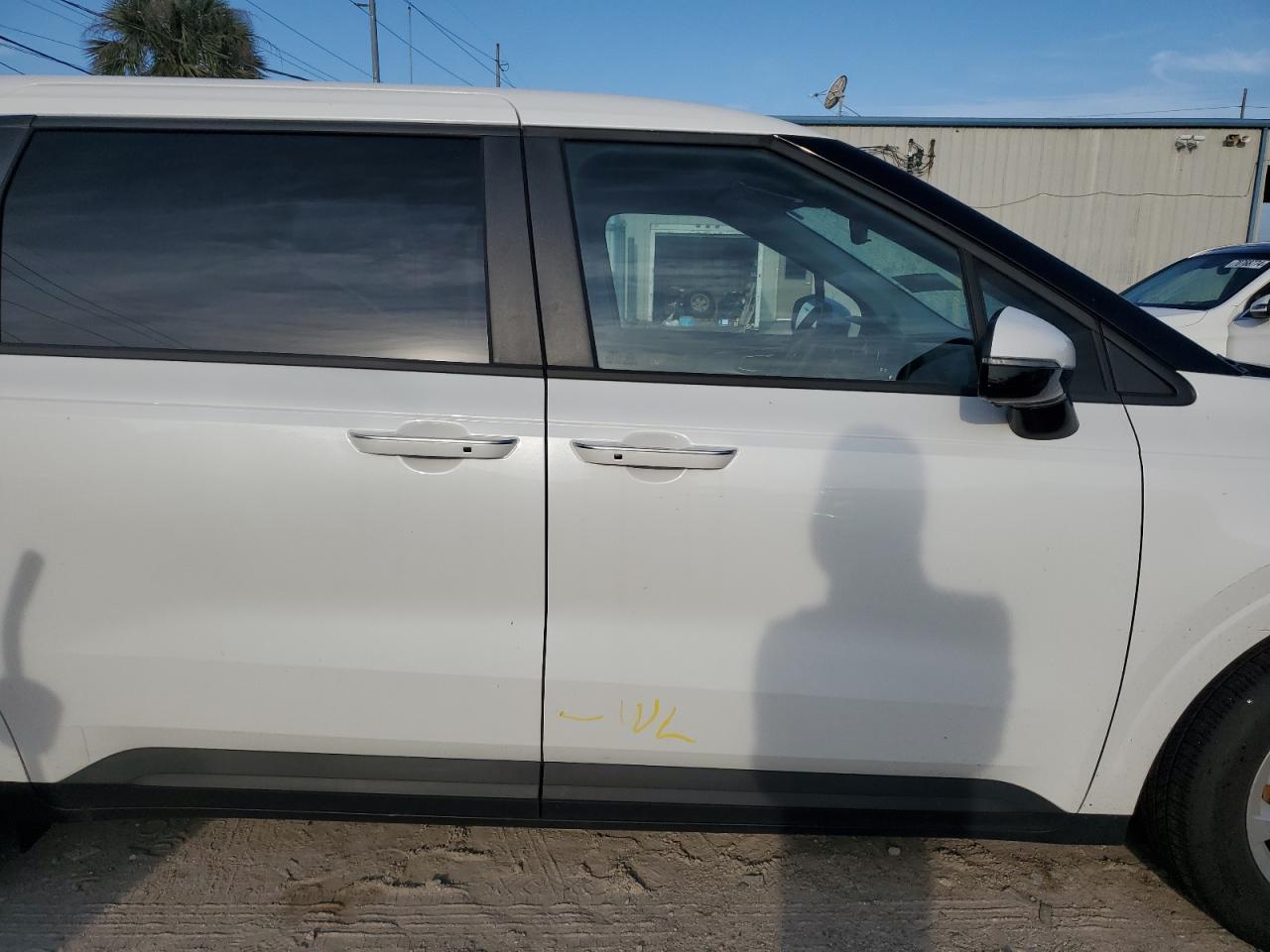 2024 KIA CARNIVAL LX VIN:KNDNB4H38R6340061